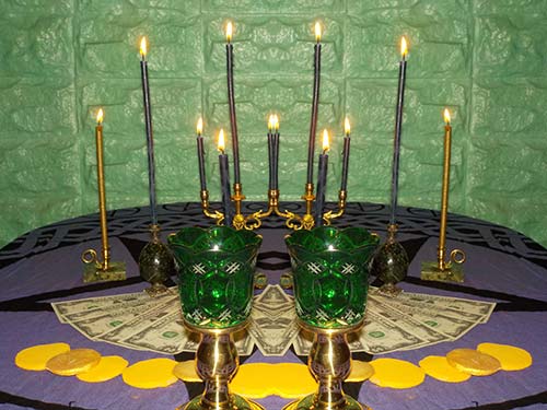 Good luck spells candle